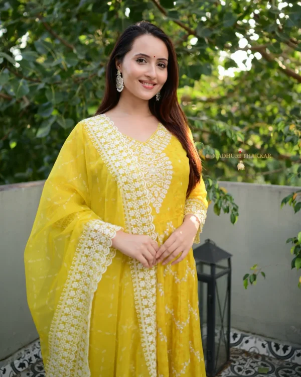 Yellow Threadwork Organza Anarkali - Image 6